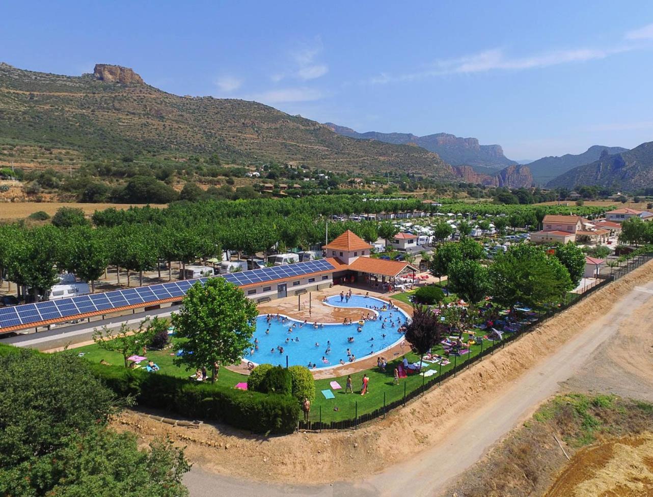 La Noguera Camping Sant Llorenç de Montgai Екстериор снимка