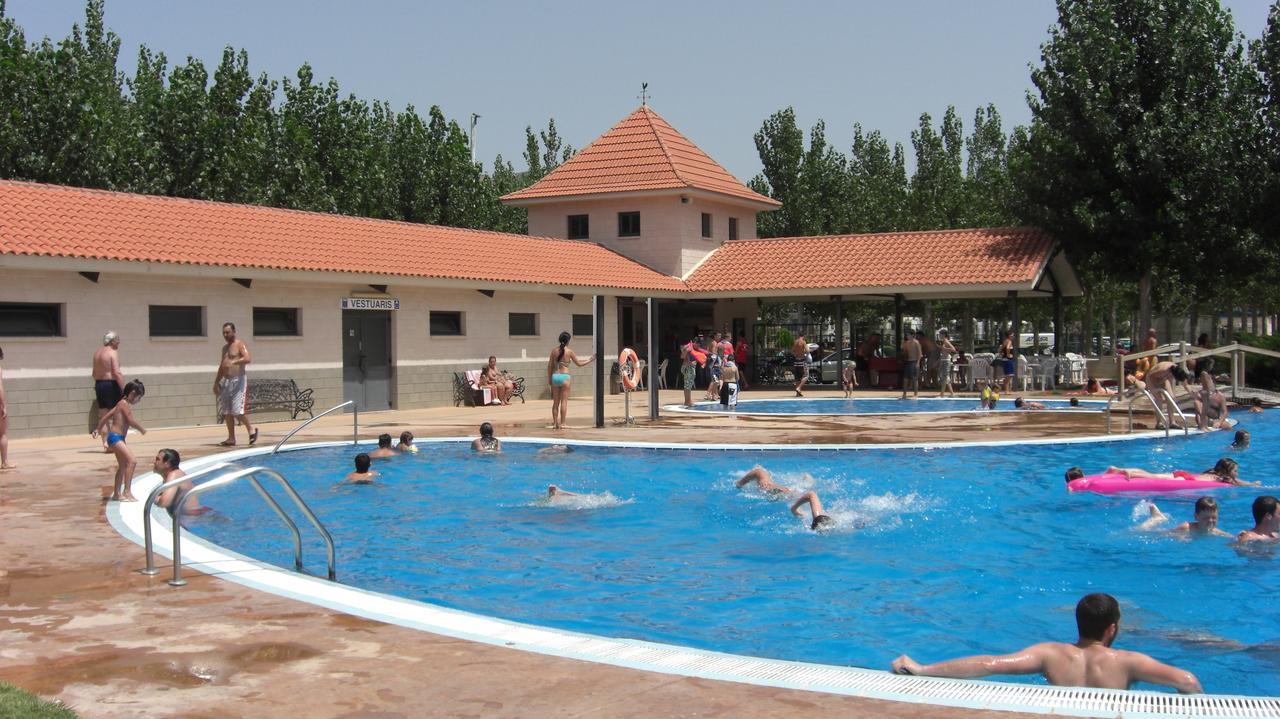 La Noguera Camping Sant Llorenç de Montgai Екстериор снимка